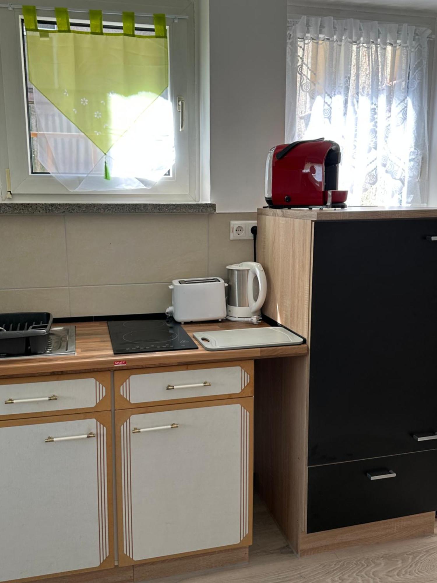 Ein Zimmer Wohnung Am Markt Oelsnitz  المظهر الخارجي الصورة